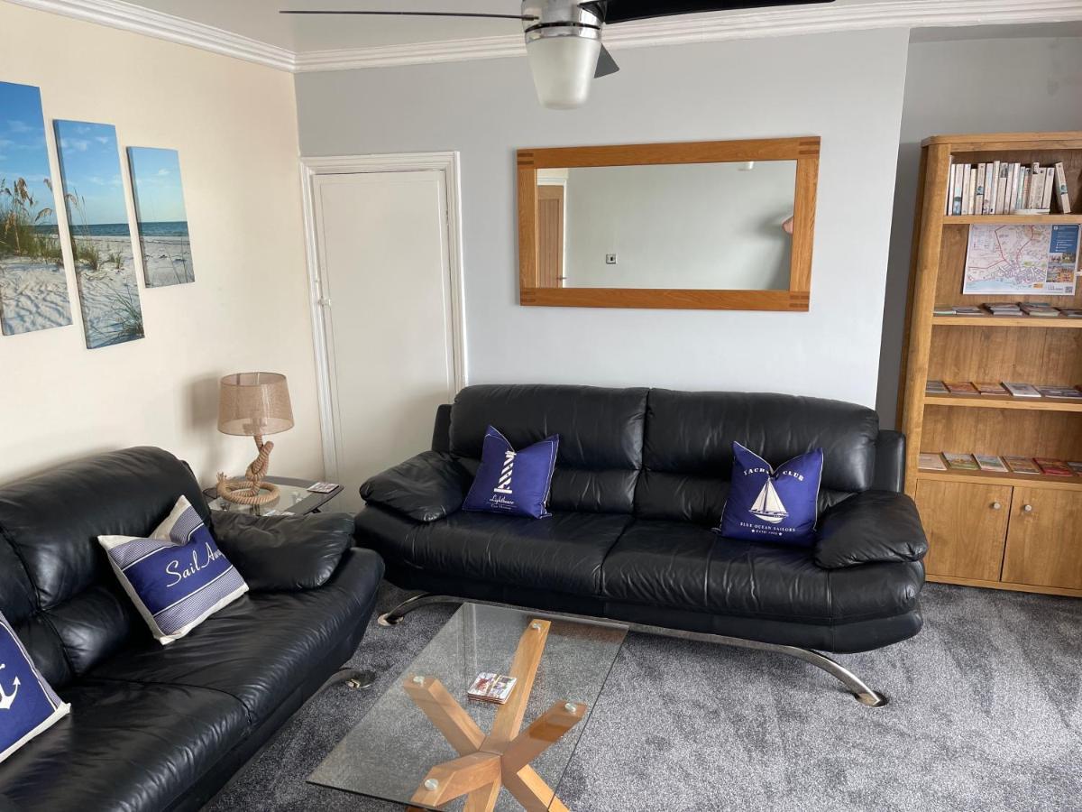 Harbour View Holiday Let - Entire 3 Bedroom Maisonette With Spectacular Harbour And Sea Front Views Sleeps 5 Bridlington Buitenkant foto